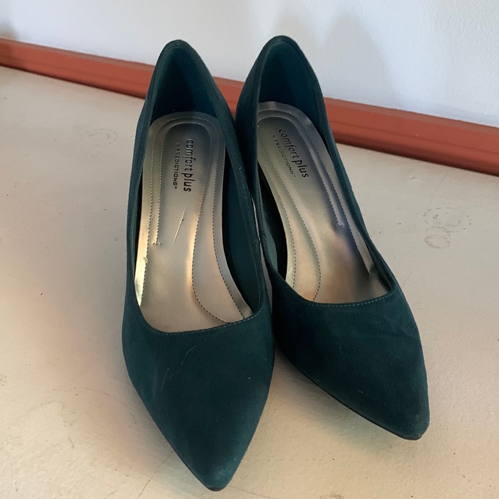 Dark turquoise faux suede heels